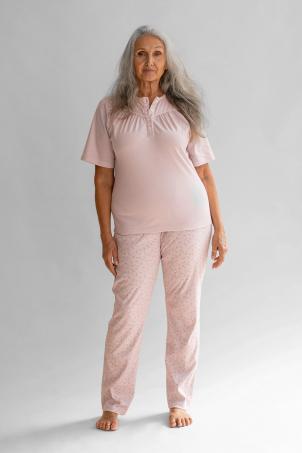 Pyjama pour femme senior facile à enfiler (ouverture boutons à l'avant)